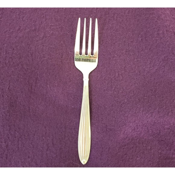 Reed & Barton Jubilee Stainless Flatware Salad Fork Ridges Glossy Discontinued - Picture 1 of 3